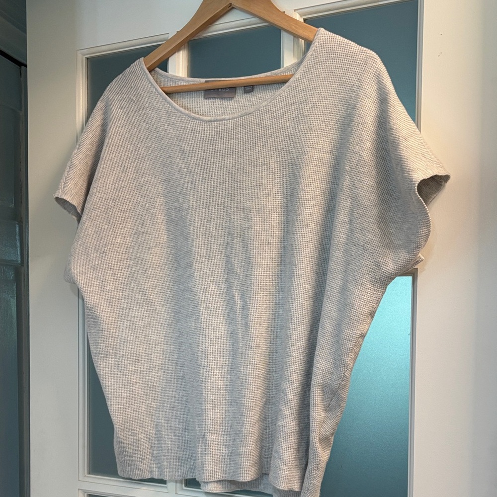 Light Gray Short Sleeve sweater